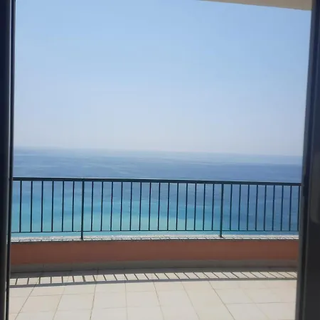 Leopold Hotel 3*