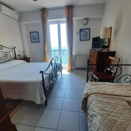 Leopold Hotel Moneglia