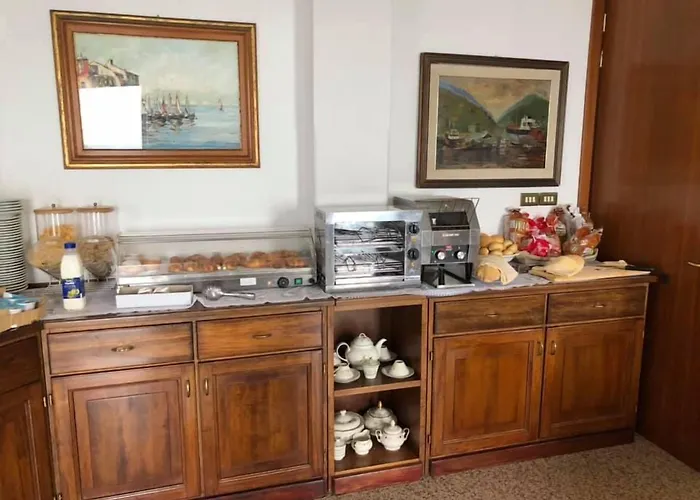 Hotel Leopold Moneglia