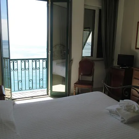 Leopold Hotel Moneglia