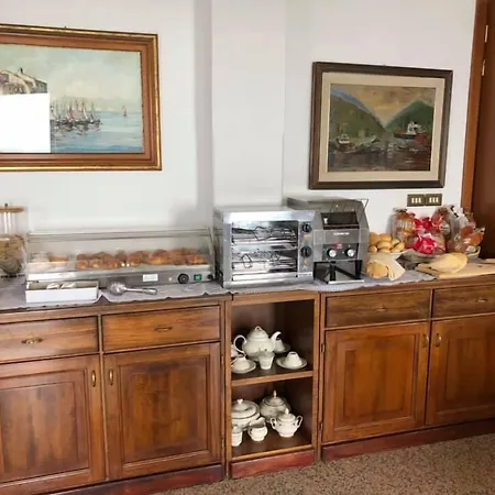 Hotel Leopold Moneglia