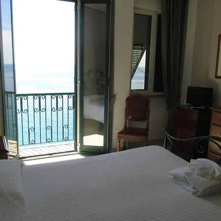 Hotel Leopold Moneglia