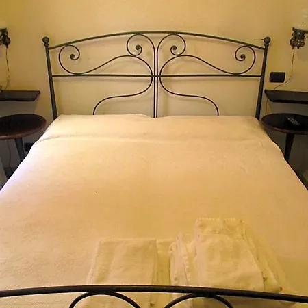 Leopold Hotel Moneglia