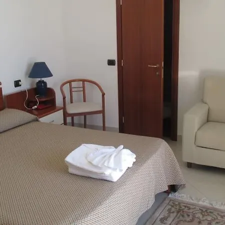 Hotel Leopold