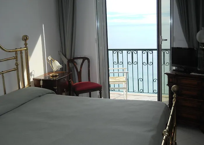 Leopold 모네글리아