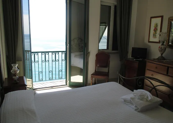 Hotel Leopold Moneglia